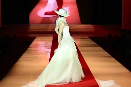 中国北京婚博会现场国际婚纱礼服时尚发布会 中国北京婚博会现场国际婚纱礼服时尚发布会
